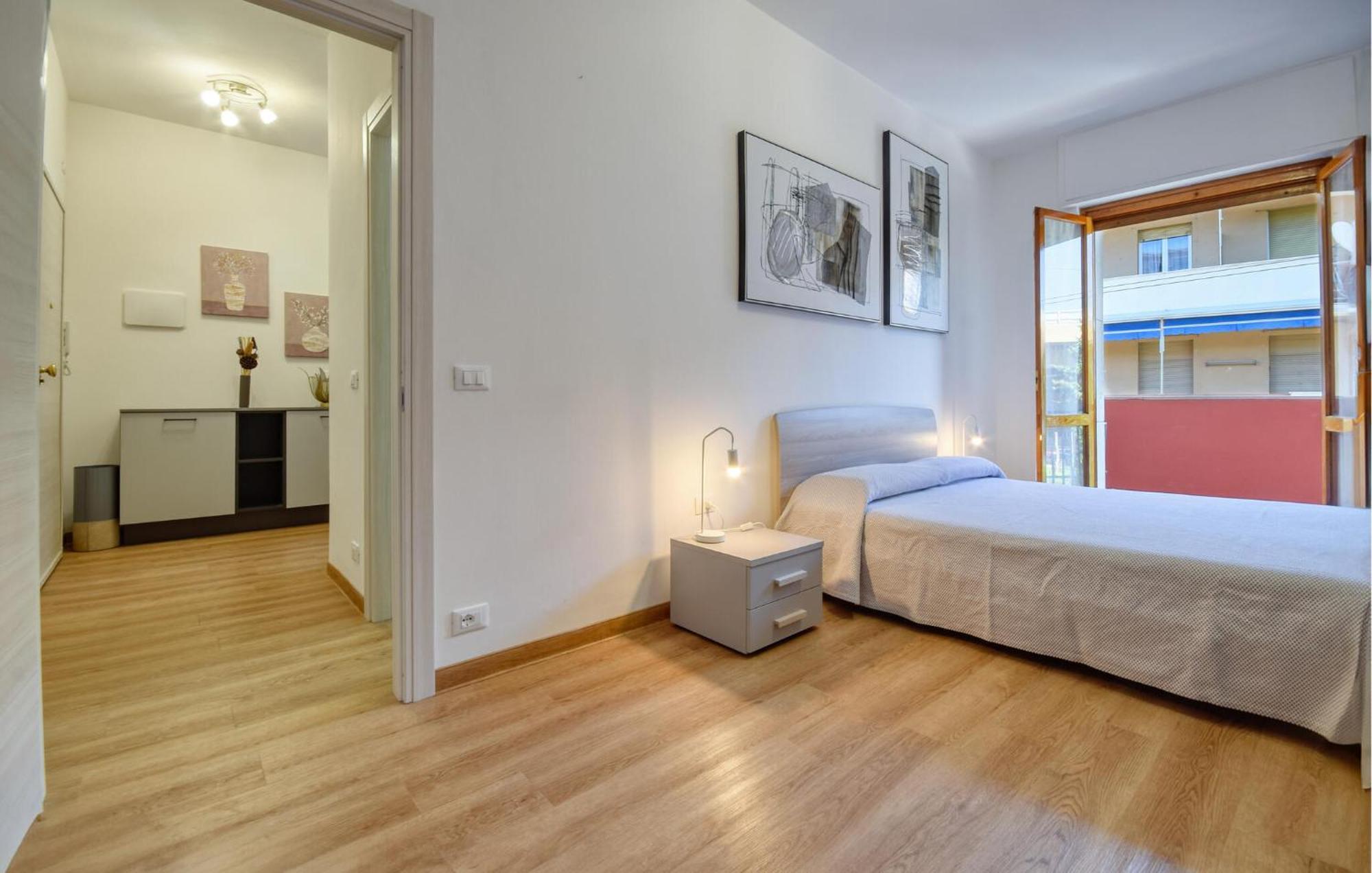 1 Bedroom Lovely Apartment In 雷科 外观 照片