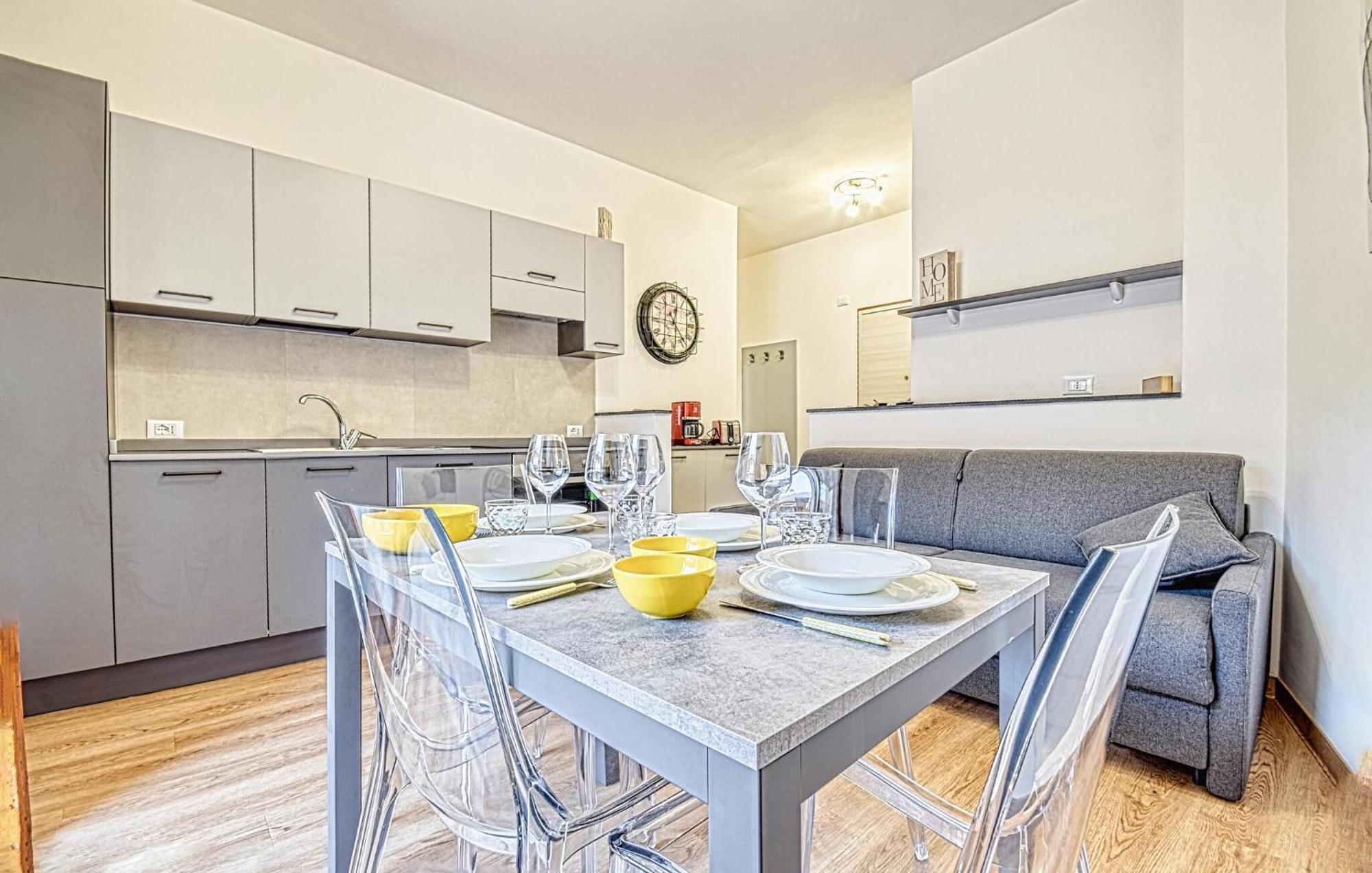 1 Bedroom Lovely Apartment In 雷科 外观 照片