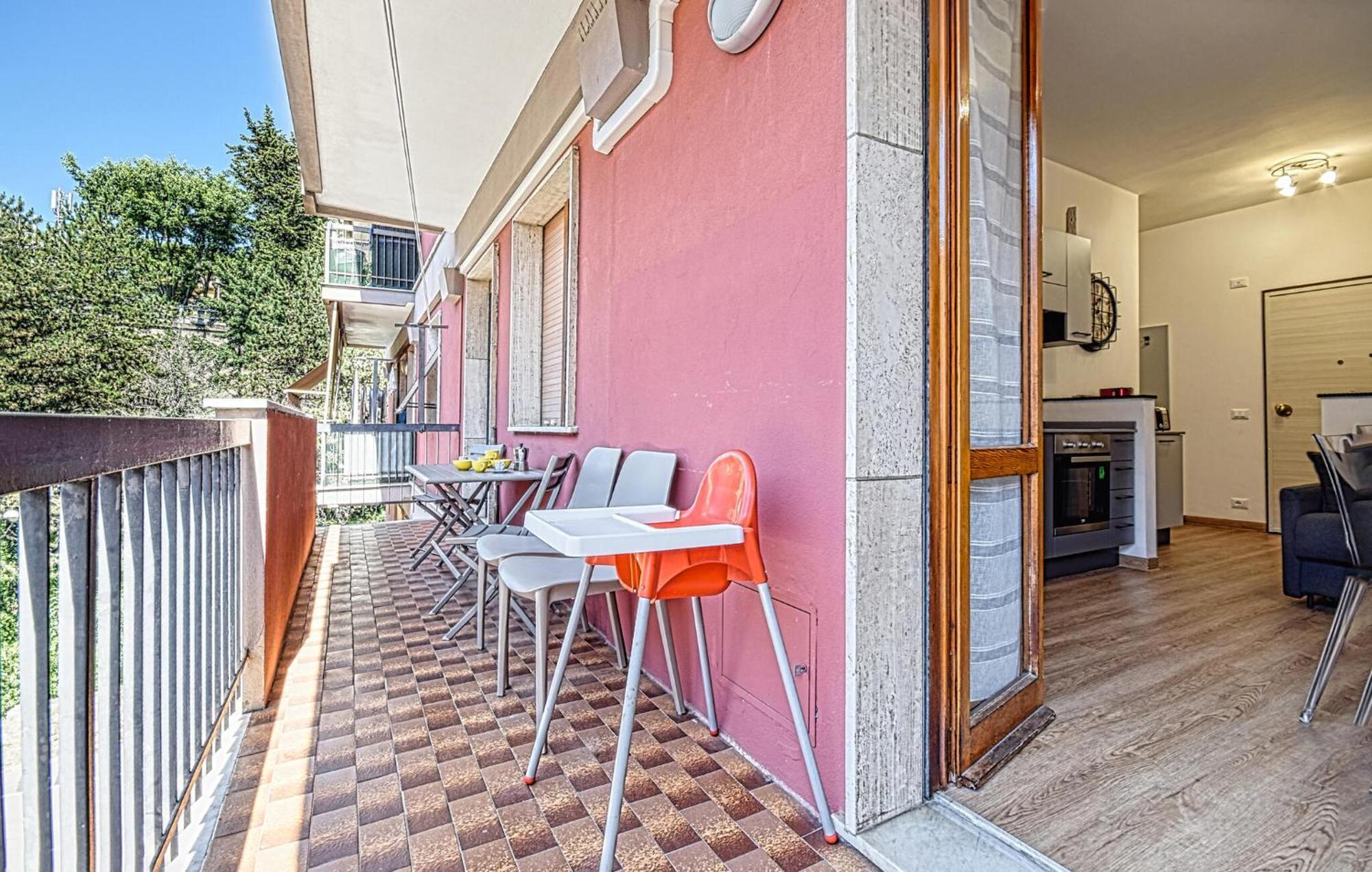 1 Bedroom Lovely Apartment In 雷科 外观 照片